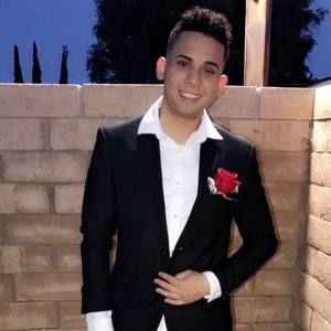 Meet your Posher, Roberto